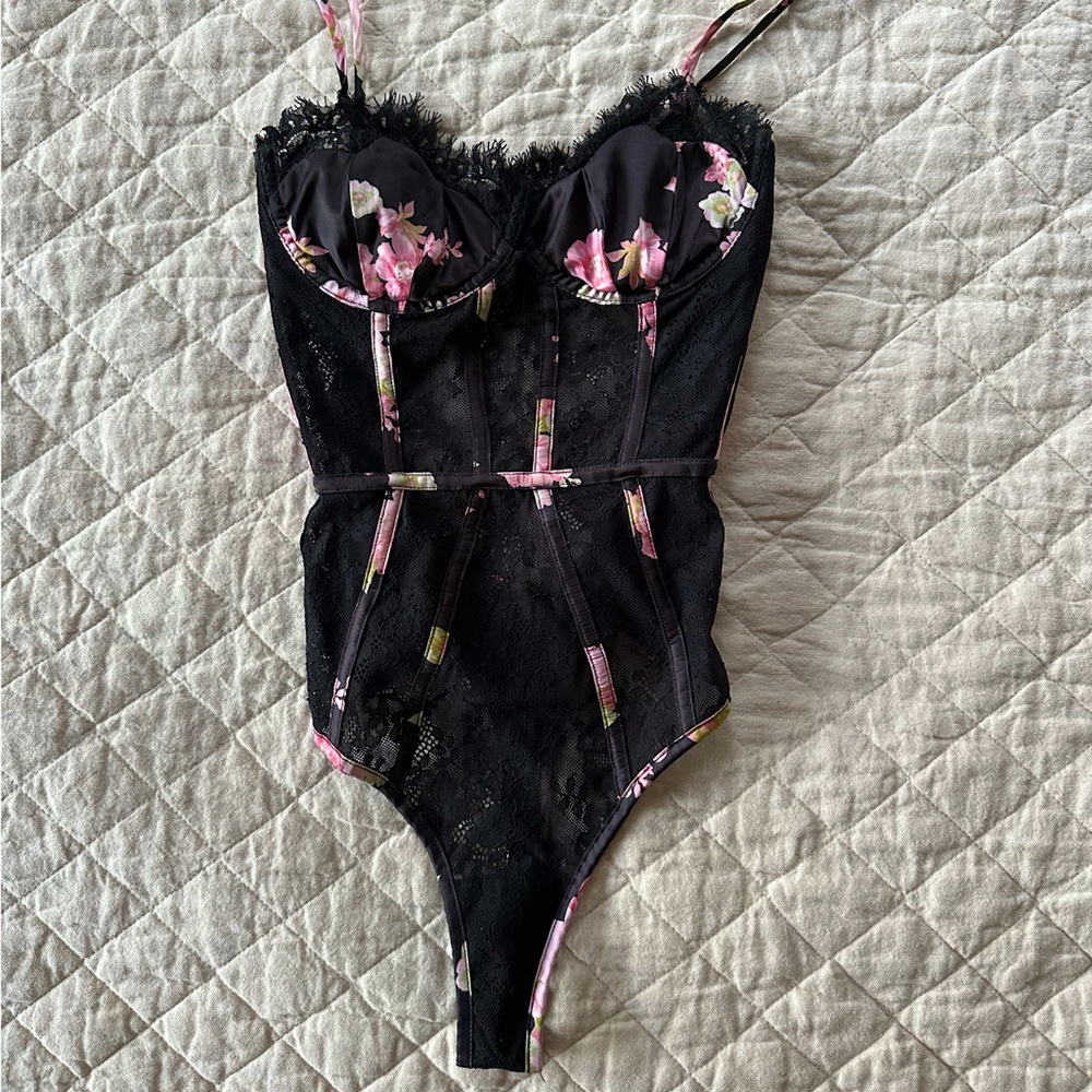For love and lemons bodysuit